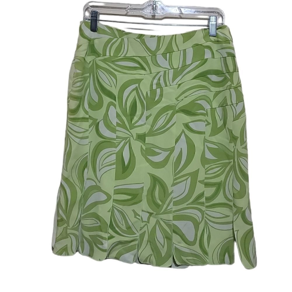 Essential G Green Floral Skirt Size 4 100% Silk